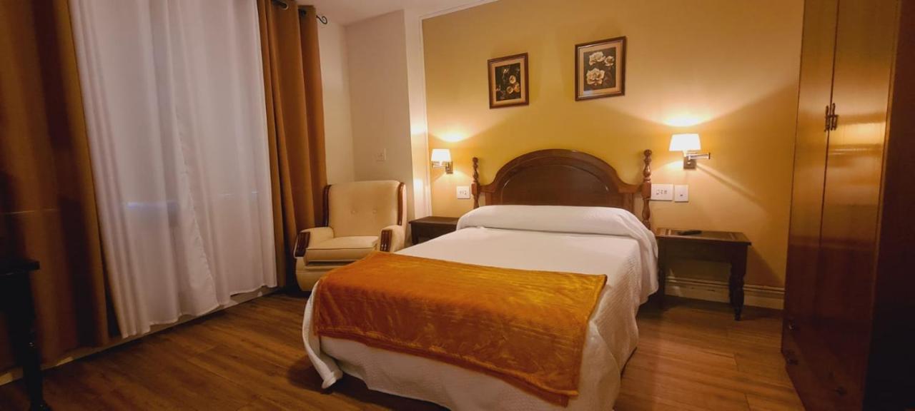 La Casa De La Abuela Hotel Narón Buitenkant foto